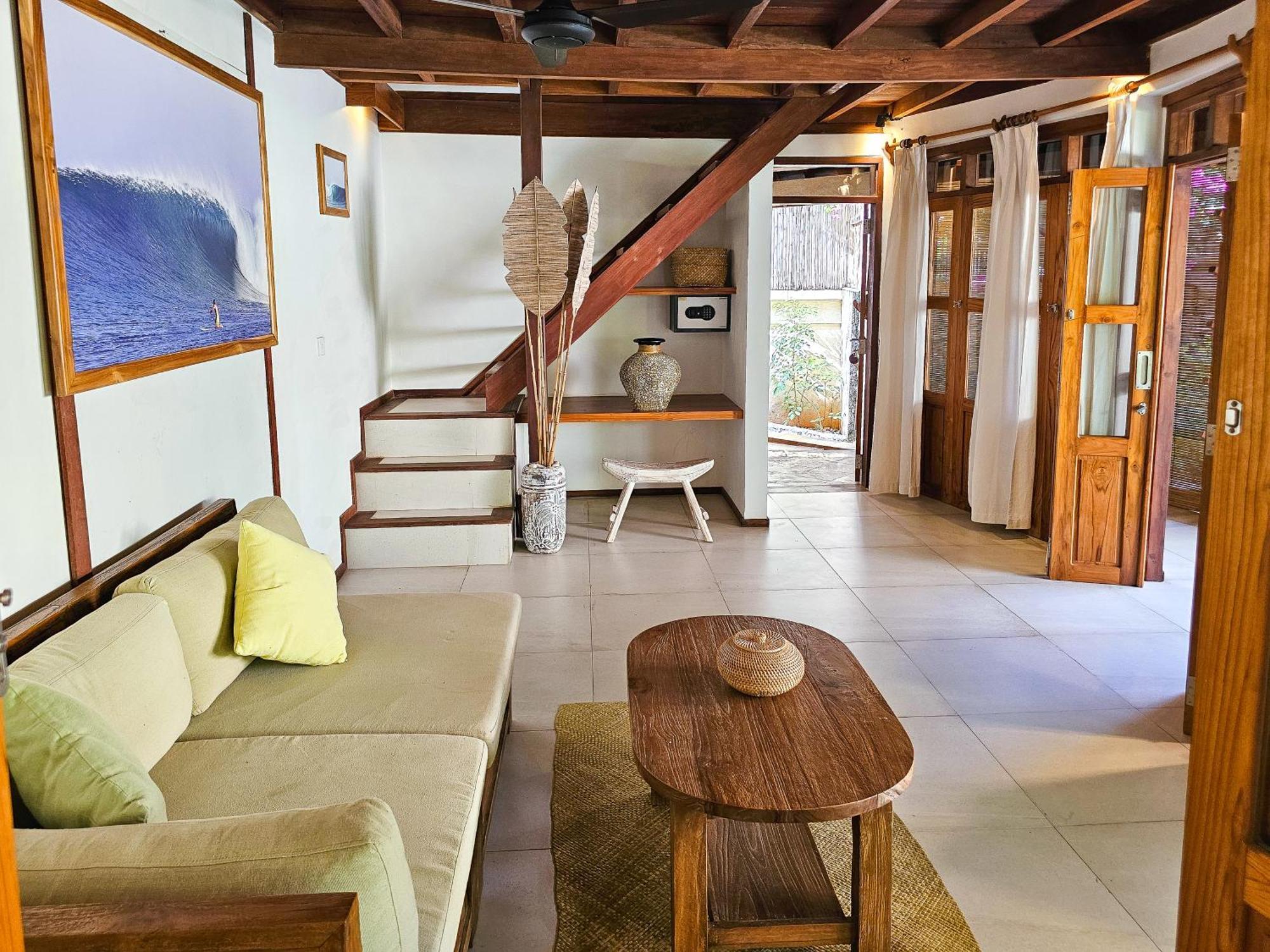 Keong Villas Nembrala Exterior foto